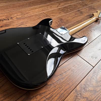 2018 Fender AST Aerodyne Stratocaster Black w/ Mirror Guard MIJ Japan image 11