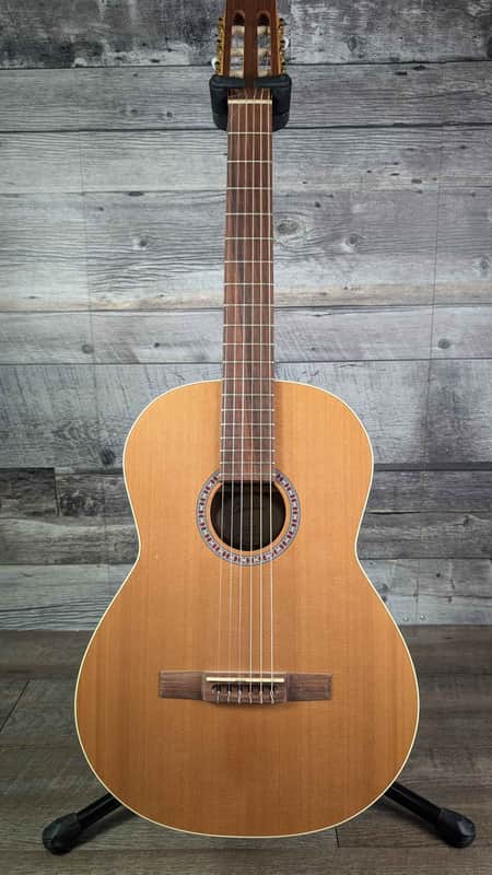 Godin Concert Left-Handed image 1