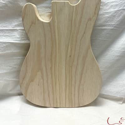 Guitar Mill '51 P-Style Bass Body / 2 pc. Ultra Light Swamp Ash / ROUND HEEL / Split Pickup / Top Mount Bridge (#GIN-3419) image 2