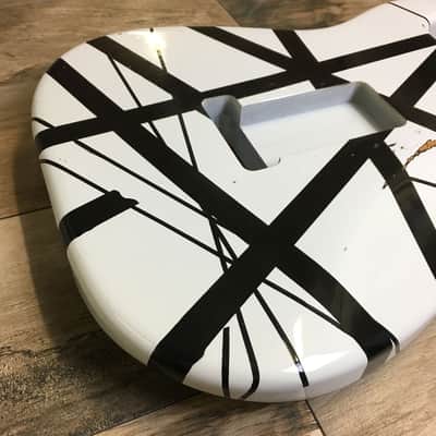 Made to Order - FRANCHIN Mercury guitar body EVH REPLICA Relic Aged Black/White 100% Nitro Lacquer Alder Stratocaster-Strat-S-Style Made in Italy image 7