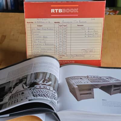 Curvebender Publishing RTB Book. Recording The Beatles 2006 - book 540 pages big format image 9
