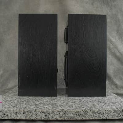 YAMAHA NS-10M PRO Speaker System in Very Good Condition image 4