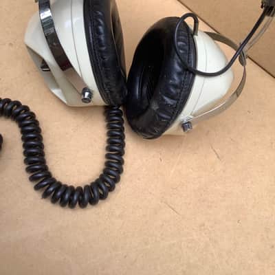 Vintage Made In Japan Headphones B.S.T SH 22 / super funky chunky retro cool look image 9