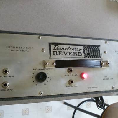 Vintage 1960's Danelectro Model 9100  Tube Reverb Project image 19