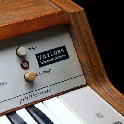 (Video) *Serviced* Philips Philicorda GM 754 Type 22 | Combo Organ GM754/15 Z 70s | Legs Included image 2