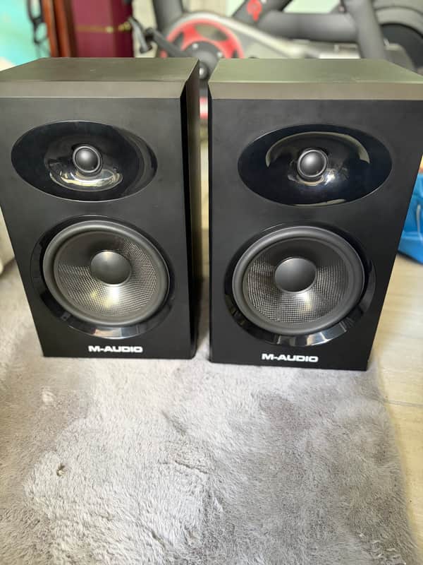 M-Audio BX8 Graphite Studio Monitors (PAIR) image 1