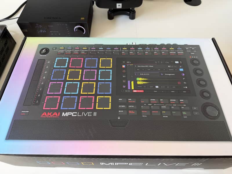 Akai MPC Live III Standalone Sampler / Sequencer 2025 - Present - Black image 1
