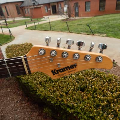 Kramer Voyager 1982 - Melaga Purple Flicker Trem OHSC image 12