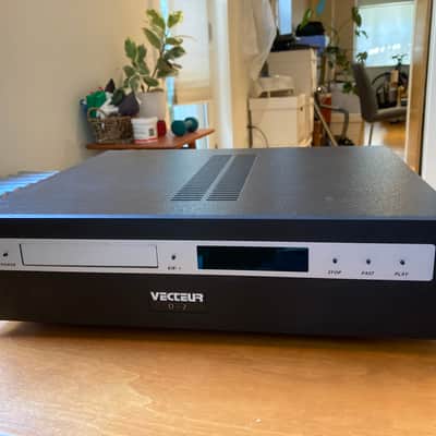 Vecteur D-2 CD Transport 1990s image 1