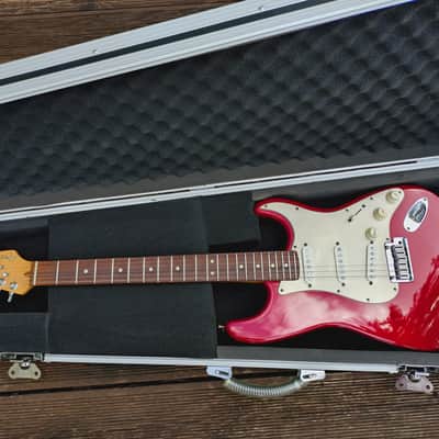 Fender American Standard Stratocaster 1995 USA – Candy Apple Red – TBX – Fresh Setup image 4