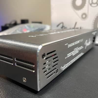 Fender Engine Room LVL8 Power Supply - Gray - Like New Mint - Factory box image 4