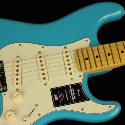Fender American Professional II Stratocaster - MN MBL (#014) image 4