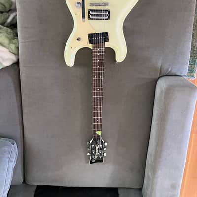 Danelectro The '64 with Bigsby 2010s - Vintage White- Open to all offers image 2
