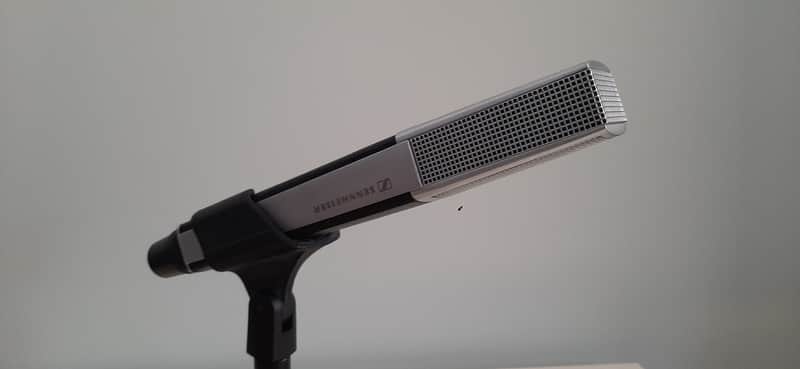 Sennheiser MD 441U Supercardioid Dynamic Microphone 1971 - Present - Black image 1