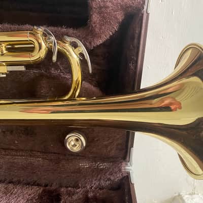 Yamaha YTR-2320E Trumpet - Brass image 6