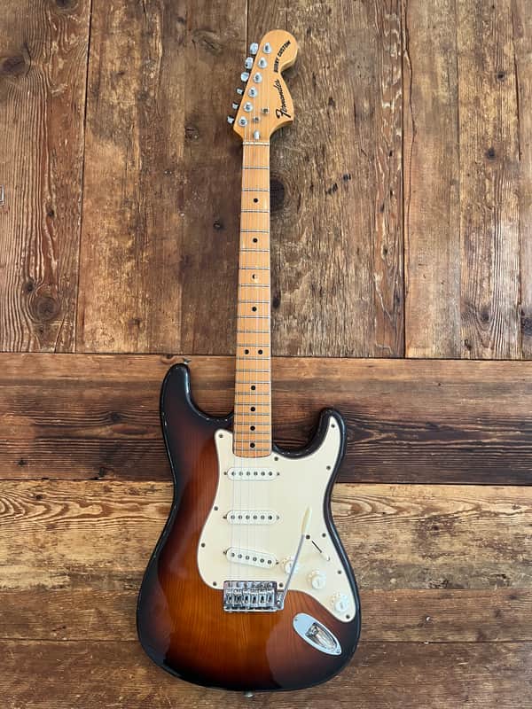 Fernandes stratocaster 1970's Root Beer with case image 1