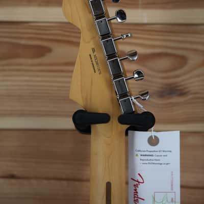 Fender Player II Stratocaster - Aged Cherry Burst image 12