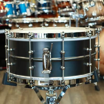 Ludwig 6.5x14" Limited Edition "Satin De Luxe" Snare Drum (Satin Black over Brass, Tube Lugs, Single Flanged Hoop, Nickel Plated Hardware) image 6