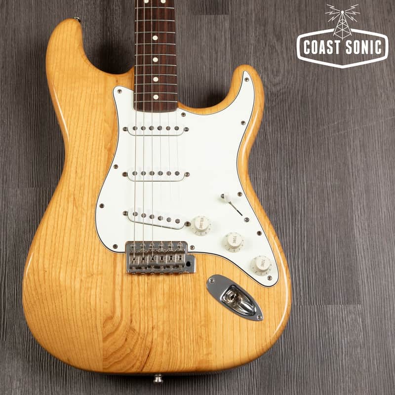 1999 Fender Classic 70's Stratocaster - Natural image 1
