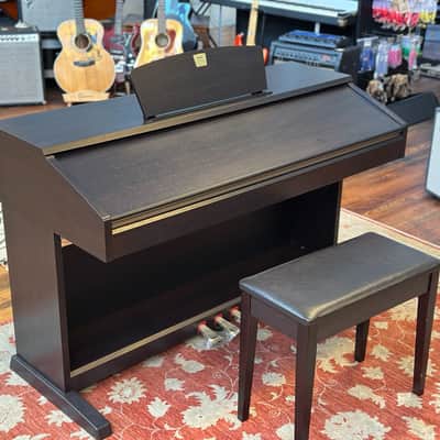 YAMAHA Clavinova CVP-401 Digital Piano/Arranger image 3