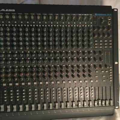Alesis Studio 32.  16 channel mixer  1999 image 4