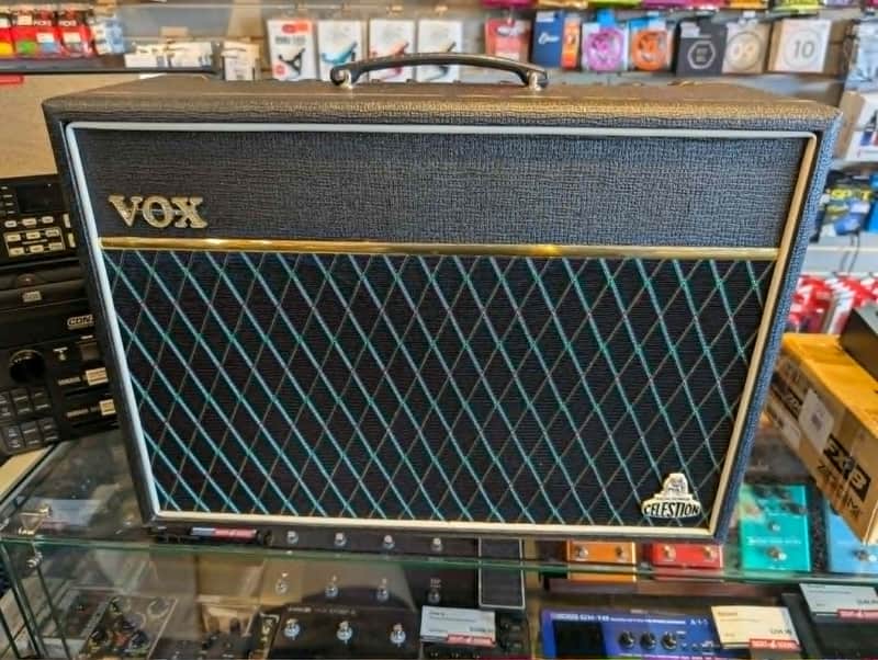 Vox Cambridge 30 Reverb Twin Model V9320 30-Watt 2x10 Guitar Combo 1999 - 2001 - Black image 1