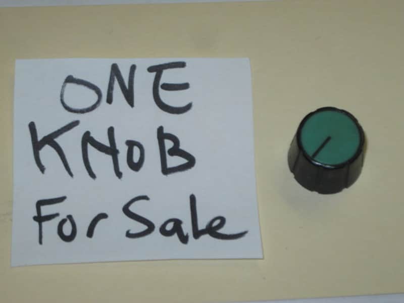 ONE lightly used genuine DOD Green & Black knob for 545-A Wah Filter or 565 Stereo Chorus (Performer Series) NO pedal - NO other items, 1980s, hard plastic, Green TOP, Black SIDES, Black Top EDGE, Black Position LINE image 1