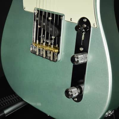 Fender American Professional II Telecaster - Mystic Surf Green Rosewood Fingerboard (US22107285) image 13