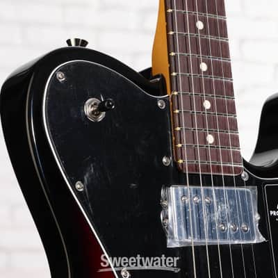 Fender American Professional II Telecaster Deluxe - 3-color Sunburst with Rosewood Fingerboard (TeleAP2DRSBd2) image 3