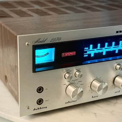 πΆβ¨ Marantz 2230 Vintage Stereo Receiver β Serviced/Cleaned, LED Dial, Original Metal Case, Tested Working image 4
