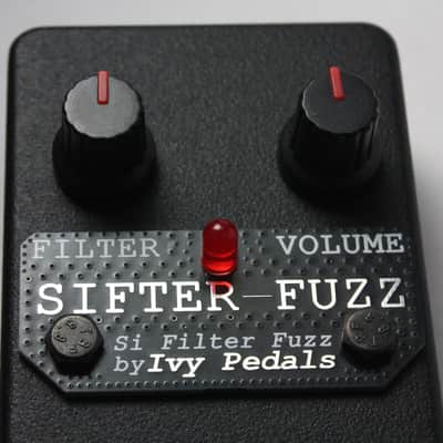Ivy Pedals Sifter Fuzz - 2025 Black / Red Filter-Fuzz image 1