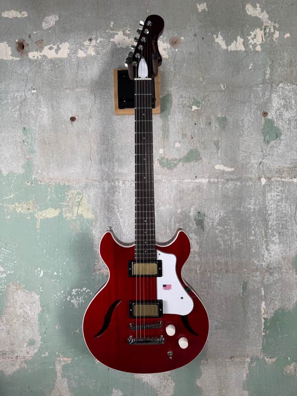 Harmony Comet with Rosewood Fretboard - Trans Red image 1