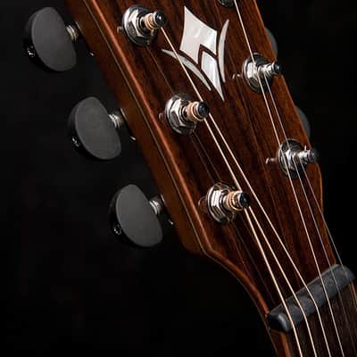 Washburn Comfort Series Grand Auditorium Cutaway Acoustic-Electric Guitar image 8