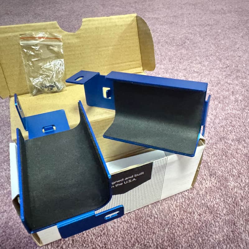 2010s Strymon Zuma Pedalboard Mounting Brackets Blue