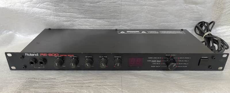 Roland RE-800 90's Digital Echo 1U Rack Effects - 220V | Reverb