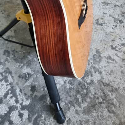 Taylor 210-G Gloss Top Acoustic Guitar image 6