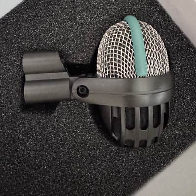 AKG D112 MKII Cardioid Dynamic Bass Drum Microphone 2010s - Gray image 3