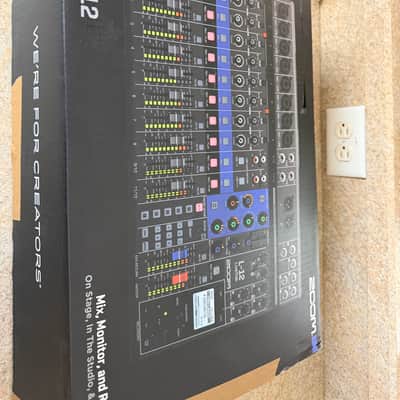 Zoom LiveTrak L-12 Digital Mixer / Recorder 2010s - Grey / Blue image 8