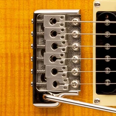 PRS SE Santana (2025) - Santana Yellow image 4