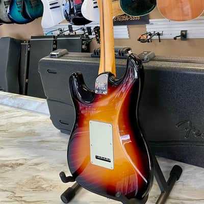 Fender American Ultra Stratocaster HSS with Maple Fretboard Ultraburst image 10