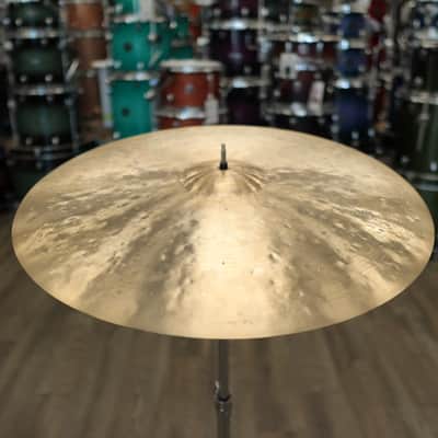 Pre-Owned Timothy Roberts 24" Labyrinth Cymbal 2949g image 3