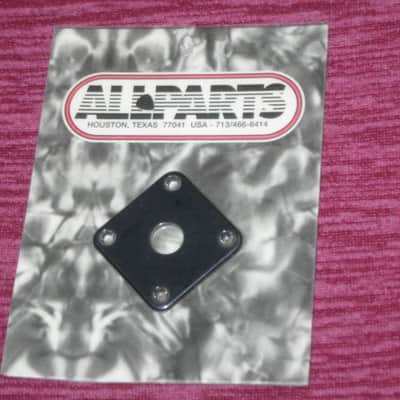 new in package Allparts AP-0633-023 Black Plastic Square Jackplate for Les Paul (this item is packaged by the manufacturer WITHOUT the screws - but I AM including screws), Allparts AP-0633-023 Black Plastic Square Jack Plate image 16