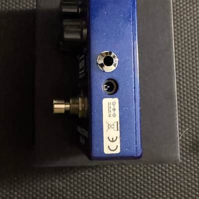 MXR M288 Bass Octave Deluxe 2004 - Present - Blue image 4