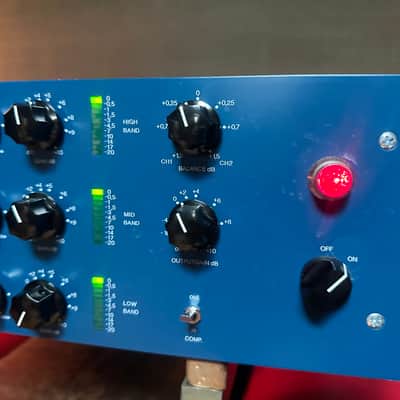 Tube-Tech SMC-2B Stereo Multiband Compressor 2010s - Blue imagen 2