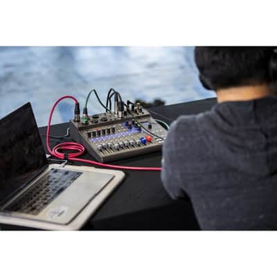 Zoom LiveTrak L-8 8-Channel Digital Mixer/Recorder with 2x Zoom ZDM-1 Podcast Microphone Pack & StreamEye Polishing Cloth image 4