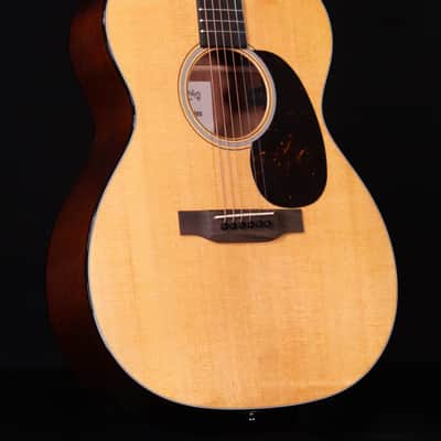 Martin 000-12E Retro Spruce Top with X Bracing, Martin E1 Pickup, Bag Included image 4
