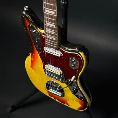 Fender Jaguar with Rosewood Fretboard 1966 - 1969 - Sunburst image 4