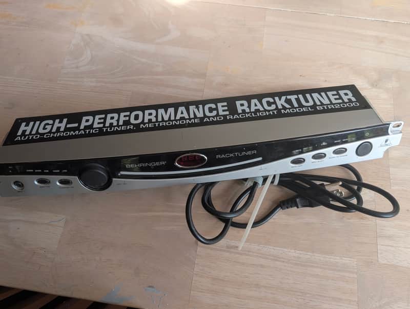 Behringer BTR2000 2-Channel High Performance Rack Tuner 2010s - Standard image 1