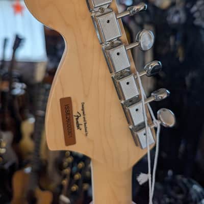 Squier Paranormal Troublemaker Telecaster Deluxe with Bigsby Electric Guitar - Honey Sunburst image 6