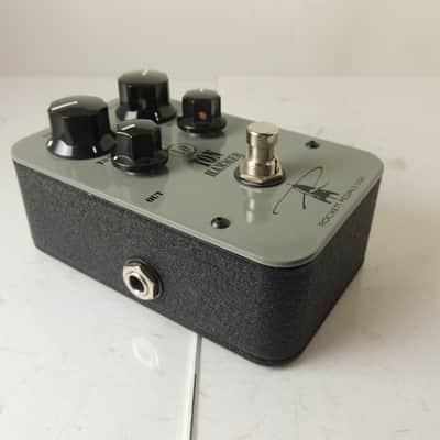 J. Rockett 10-Ton Hammer Overdrive Effects Pedal Free USA Ship image 2